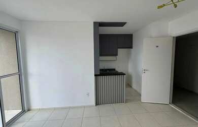 Imagem 2: Alugo Apartamento Semi Mobiliado no Condomínio Estilo Ponta Negra - Manaus