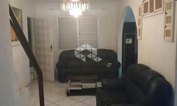 Imagem 2: CASA AMPLA 3 DORMITÓRIOS NO CENTRO DE FLORIANÓPOLIS