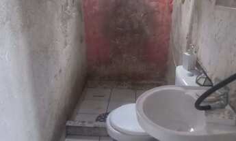 Imagem 4: ALUGA-SE CASA EM COQUEIRAL (água e luz inclusas