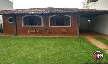 Imagem 2: Casa Ampla à Venda na Praia do Morro em Guarapari a 700 metros da Praia + Kitnet nos Fundo