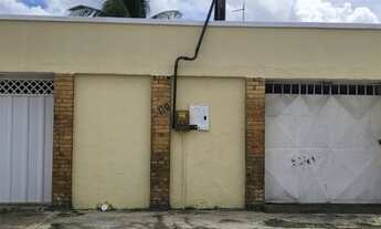 Imagem 2: Casa plana para venda tem 300m² com 3 quartos e piscina privativa em Centro - Pacajus - CE