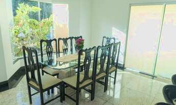 Imagem 4: VENDO Sobrado de esquina - Condomínio Jardins Madri