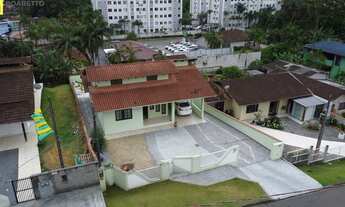 Imagem 2: Linda residência à venda em Joinville