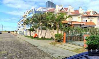 Imagem: Casa na praia dos Açores a 50 metros do