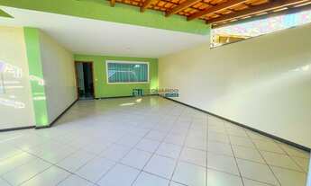 Imagem 2: Casa em Colina de Laranjeiras