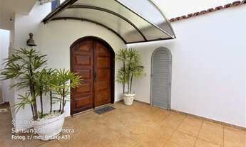 Imagem 2: Casa para venda tem 495 metros quadrados com 4 quartos