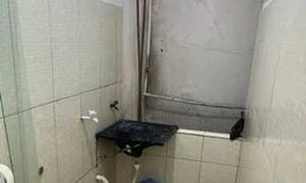 Imagem 2: Casa com 2 quartos sala cozinha banheiro e uma varanda com churrasqueira