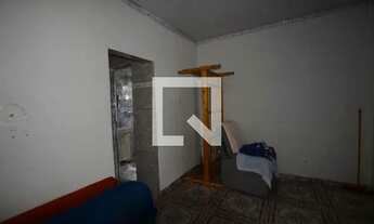 Imagem 6: Casa para Aluguel - Irajá, 1 Quarto, 300 m2