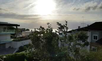 Imagem 2: Apartamento para venda com 209 metros quadrados com 3 quartos em Cacupé - Florianópolis