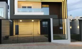 Imagem 3: Casa de alto padrão (nova