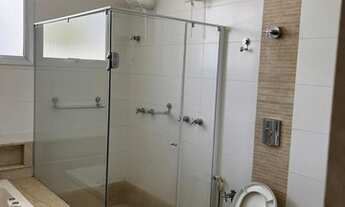 Imagem 5: Casa de condomínio sobrado para venda possui 400 metros quadrados com 4 quartos