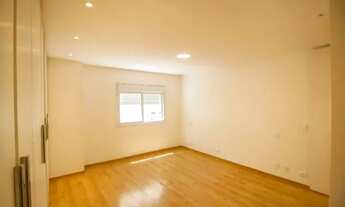 Imagem 3: Apartamento para aluguel tem 210 metros quadrados com 3 quartos em Cerqueira César - São P