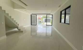 Imagem 3: Casa de condomínio para venda com 350 metros quadrados com 5 quartos