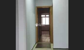 Imagem 7: PORTO ALEGRE - Apartamento Padrão - Partenon