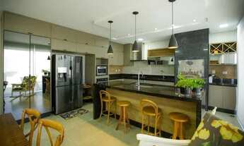 Imagem 3: Térrea para venda possui 200 metros quadrados com 4 quartos em Leblon - Rio de Janeiro - R