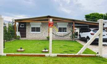 Imagem: Casa com Piscina, 3 dormitórios Ref. 033