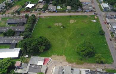 Imagem 7: Terreno em área comercial no centro geográfico de Itacoatiara com 9.000m²