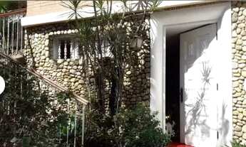 Imagem 2: Casa em área nobre de Volta Redonda bairro Laranjal R$ 1.850.000,00