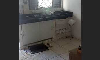 Imagem 2: Alugo casa p/ festa de trindade ( 3 quarteirões da basílica