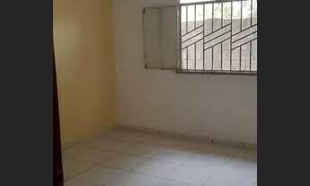 Imagem 4: Aluga-se casa ampla