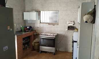 Imagem 6: Casa no centro de japeri