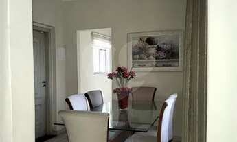 Imagem 5: No coração de São Cristóvão na melhor localização,apartamento em três dormitórios todo ref