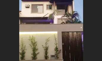 Imagem: Vendo Mansão com Piscina e Hidromassagem