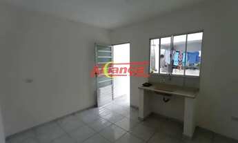 Imagem 5: ÓTIMA CASA COM 1 DORMITÓRIO, 1 VAGA DE GARAGEM, - PRESIDENTE DUTRA- GUARULHOS/SP