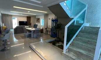 Imagem 3: Casa Marta Ferreira, Sombra, na Aruana