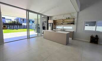 Imagem 5: Casa de Alto Padrão em Condomínio Fechado no Campeche