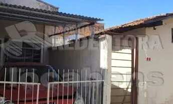 Imagem 3: Área Venda no Parque Industrial com 9 casas separadas