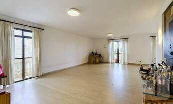 Imagem 6: Apartamento com 4 dormitórios sendo 1 suíte e 3 vagas, 317 m2, próximo ao Shopping Higieno