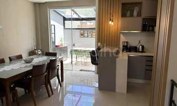 Imagem 6: Casa para Venda em Florianópolis, Córrego Grande, 3 dormitórios, 3 suítes, 4 banheiros, 2