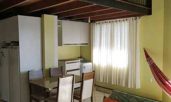 Imagem 2: Apartamento Duplex mobiliado, de frente com sacada e vista para o mar. Na avenida principa