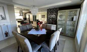 Imagem 5: Casa Alto Padrão Com 6 Suítes, à venda no Bairro Canto, em Florianópolis/SC