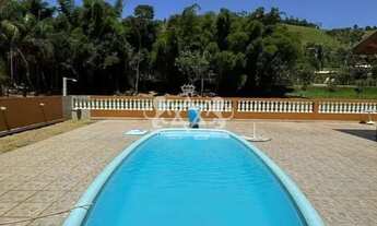 Imagem 2: Chácara à venda em Paraibuna, SP - 108.900m² - 5 quartos (sendo 1 suíte) - Lago para pesca