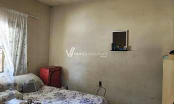 Imagem 7: Casa de esquina à venda no Bairro Vila Santana / Valinhos SP