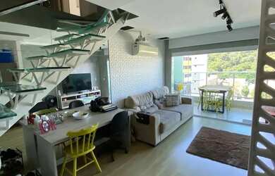 Imagem: Duplex Mobiliado em Tirol