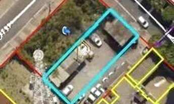 Imagem: Terreno de Esquina à Venda Bosque da Saúde