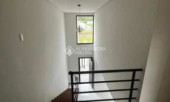 Imagem 3: LINDA CASA COM 3 DORMITÓRIOS E 1 SUÍTE, COM 147 M2 NO LOTEAMENTO BOSQUE