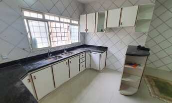 Imagem 7: Casa com 3 suítes em 2 lotes