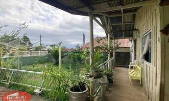 Imagem 4: Casa de Madeira com Terreno