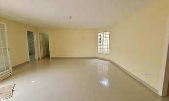 Imagem 5: Casa com 3 suítes em 2 lotes