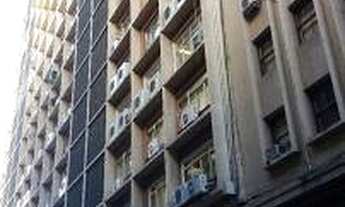 Imagem 6: Belo conjunto comercial, com espaço amplo