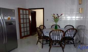 Imagem 3: Apartamento para aluguel possui 200 metros quadrados com 4 quartos