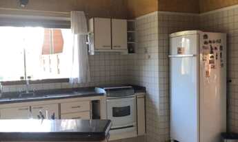 Imagem 5: Casa muito confortável com área gourmet e piscina . Aceita proposta