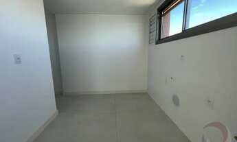 Imagem 3: Apartamento para Venda em Florianópolis, Agronômica, 3 dormitórios, 3 suítes, 5 banheiros