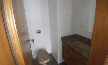 Imagem 2: Apartamento para aluguel possui 160 metros quadrados com 3 quartos em Aclimação - São Paul