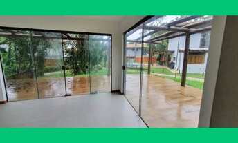 Imagem 2: Casa de condomínio ALTO DA ENSEADA, 2 suítes, varanda e 2 vagas em PRAIA DO FORTE