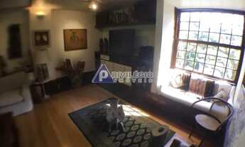 Imagem: Casa à venda, 4 quartos, 4 suítes, 4 vagas